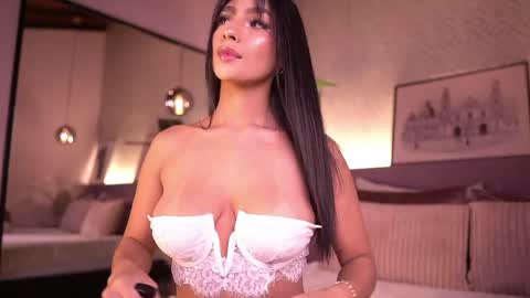 Snapshot of izzywild1 chatting on June 2026 11:10:01 AM izzywild1 online show from June 2026 11:10:01 AM