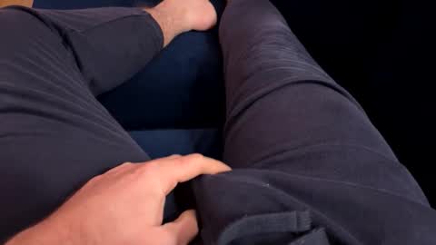 j0n275 online show from November 2025 12:10:02 AM