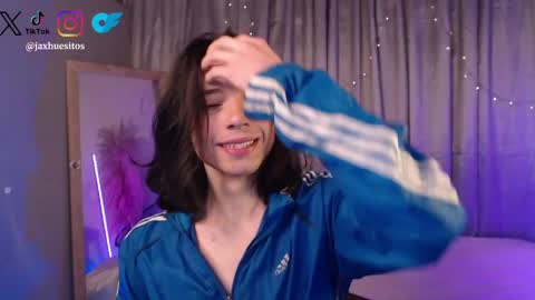 Hey im Jaxxxon check my info     online show from April 2026 12:10:01 PM