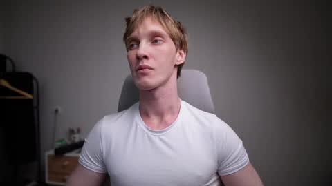 Danny online show from April 2026 09:27:01 PM