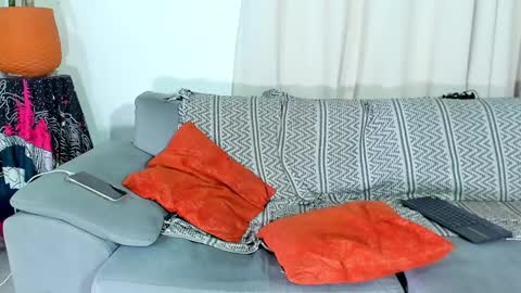 Calix  Independient model Insta and twt Calixsnake online show from December 2024 05:31:02 AM