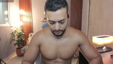 Calix  Independient model Insta and twt Calixsnake online show from June 2026 12:09:02 AM