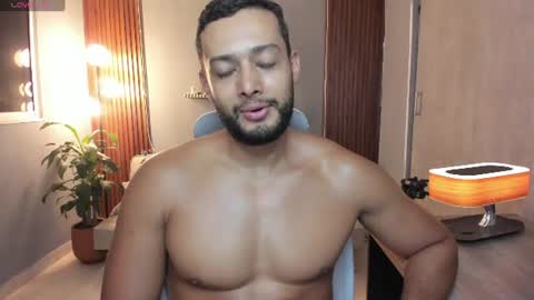 Calix  Independient model Insta and twt Calixsnake online show from July 2026 12:21:02 AM