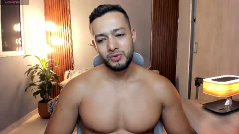 Calix  Independient model Insta and twt Calixsnake online show from July 2026 10:34:02 PM