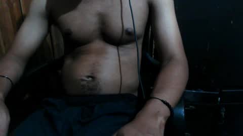 J online show from November 2025 03:06:01 AM