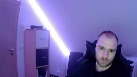 here4y online show from January 2025 07:04:01 PM