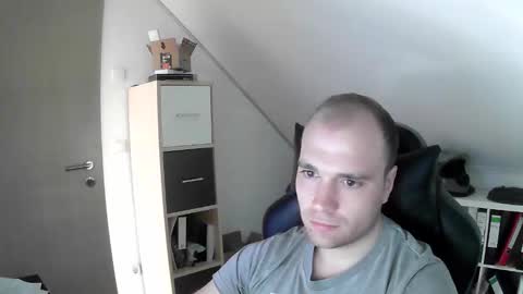 here4y online show from December 2025 11:25:02 AM