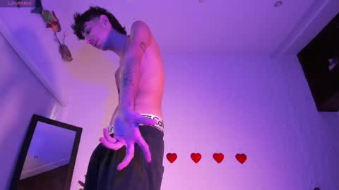 j_martony online show from September 2025 02:21:01 PM