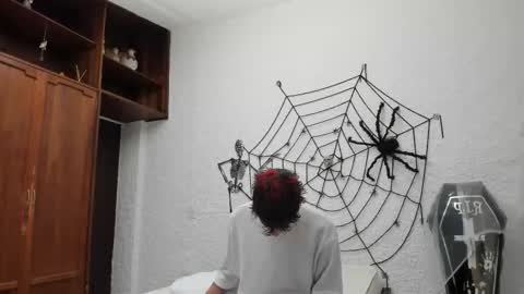 j_martony online show from October 2025 12:02:02 PM