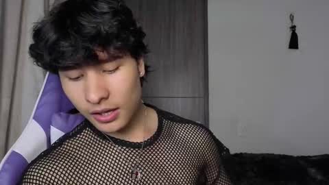 Noah online show from November 2025 05:17:02 PM