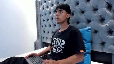 Jacoock online show from November 2025 03:39:01 AM