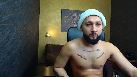 Snapshot of jacezachary chatting on February 2025 06:33:01 AM JaceZachary online show from February 2025 06:33:01 AM