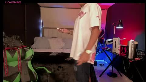 JACK CASTELL online show from April 2026 12:54:02 AM