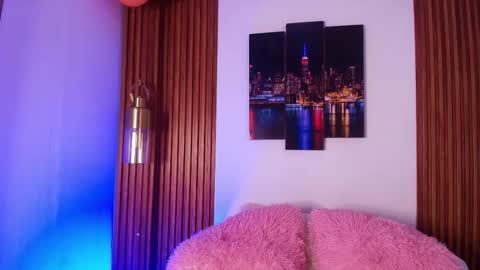 JACK  online show from November 2025 01:00:01 PM