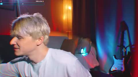 brestonsweet online show from November 2025 05:40:02 AM