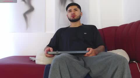    online show from April 2026 12:22:02 PM