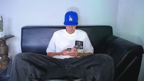 INDEPENDENT MODEL online show from January 2025 03:17:02 PM