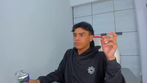 Jack online show from November 2025 04:37:01 AM