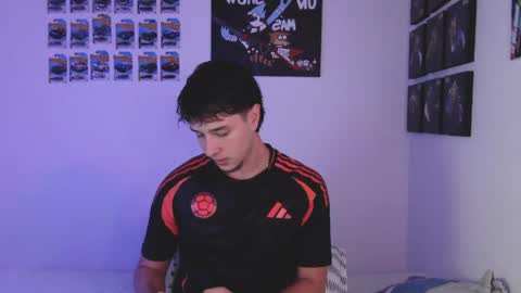 J online show from April 2026 04:26:01 AM