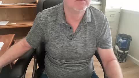 Jacker online show from February 2025 10:59:01 PM