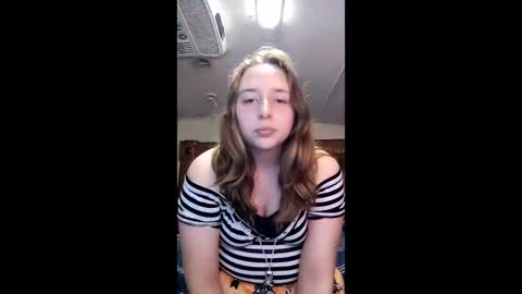 jackie20032005 online show from April 2026 11:54:02 PM