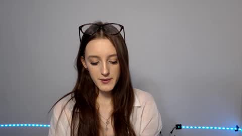 Lisa online show from January 2026 11:49:01 AM