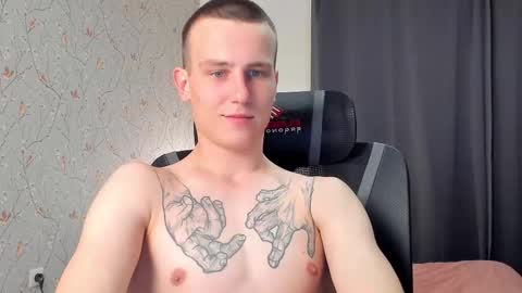 Snapshot of jacksonvox chatting on October 2025 08:16:02 PM Nikolay online show from October 2025 08:16:02 PM