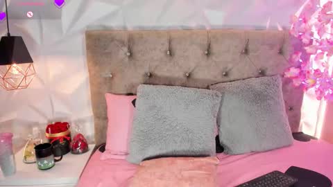 Jacky hoott online show from December 2025 03:50:02 PM