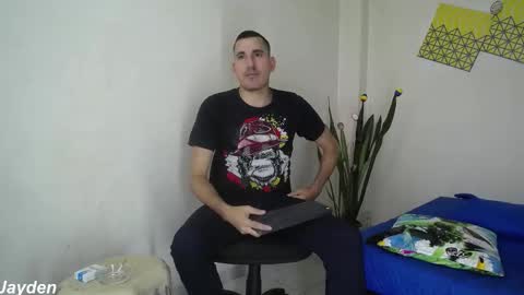 Jacob And Jayden online show from October 2025 06:48:01 PM