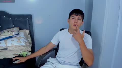 Snapshot of jacobb_lee chatting on December 2025 08:48:02 PM Jacob Lee online show from December 2025 08:48:02 PM