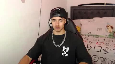 Jacobbakerr online show from April 2026 12:08:01 AM