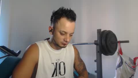 Snapshot of jacobjamess chatting on January 2025 12:40:01 PM jacobjamess online show from January 2025 12:40:01 PM