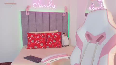 JACOBSS online show from December 2024 10:37:01 PM