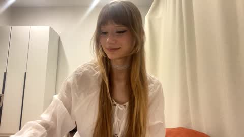 Snapshot of jacqualinemoneyhun chatting on March 2026 04:00:01 PM Kira online show from March 2026 04:00:01 PM