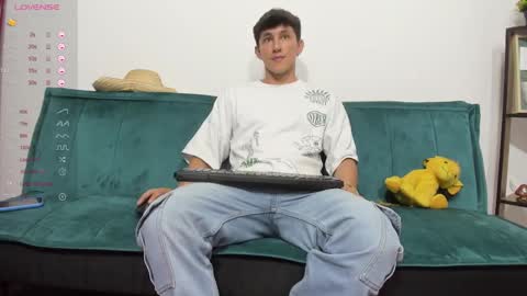 jacobo online show from January 2025 09:21:01 PM