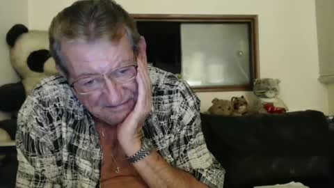 Jacques online show from December 2024 05:33:02 AM