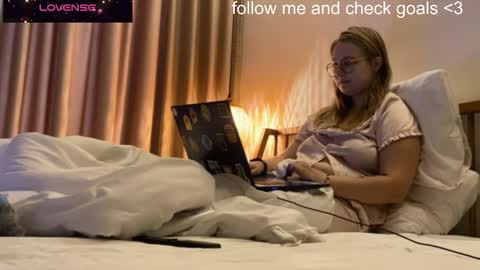 jacywinslat online show from December 2025 08:42:02 AM