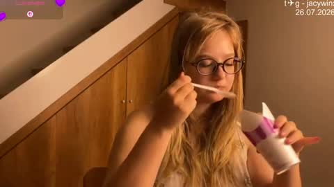 Snapshot of jacywinslat chatting on July 2026 09:11:01 PM jacywinslat online show from July 2026 09:11:01 PM