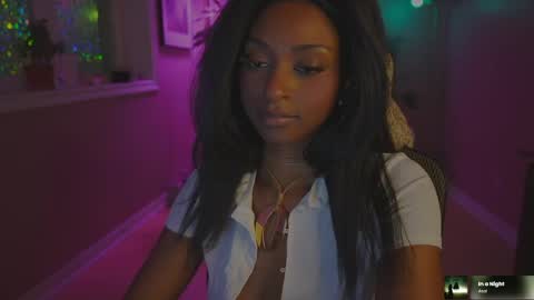 Snapshot of jada_valentine chatting on April 2026 07:45:01 AM Jada online show from April 2026 07:45:01 AM