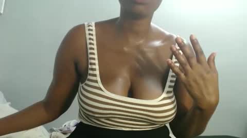 Snapshot of jadapinkertx chatting on January 2025 09:37:02 AM jadapinkertx online show from January 2025 09:37:02 AM