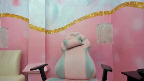 Jadde Greyy  online show from April 2026 11:57:01 AM