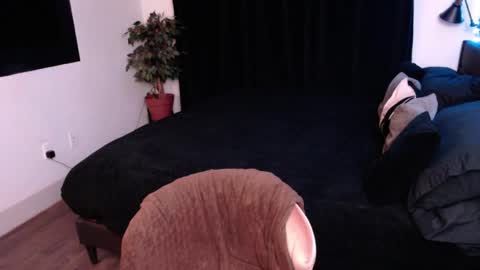 Jade online show from September 2025 02:33:02 AM