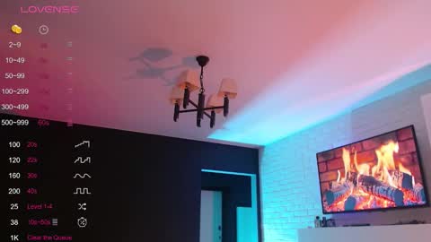 Jade online show from November 2025 05:48:01 PM