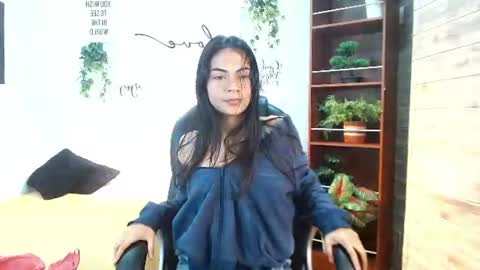 jade_aitana online show from June 2026 09:15:02 PM