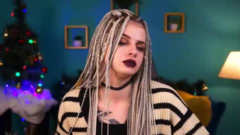 Snapshot of jade_castle chatting on December 2024 04:18:02 AM jade_castle online show from December 2024 04:18:02 AM