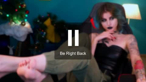 Snapshot of jade_castle chatting on January 2025 08:20:01 AM jade_castle online show from January 2025 08:20:01 AM