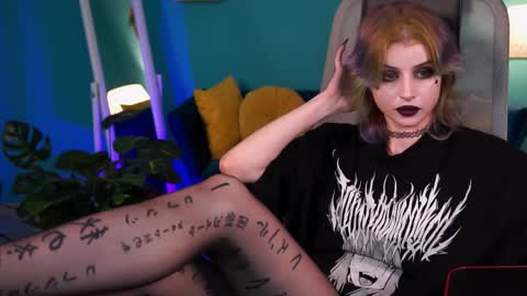 Snapshot of jade_castle chatting on February 2025 08:11:01 AM jade_castle online show from February 2025 08:11:01 AM