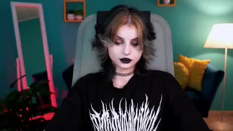 Snapshot of jade_castle chatting on February 2025 05:05:02 AM jade_castle online show from February 2025 05:05:02 AM