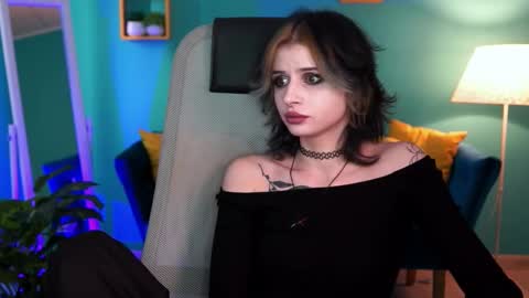 Snapshot of jade_castle chatting on February 2025 08:29:02 AM jade_castle online show from February 2025 08:29:02 AM