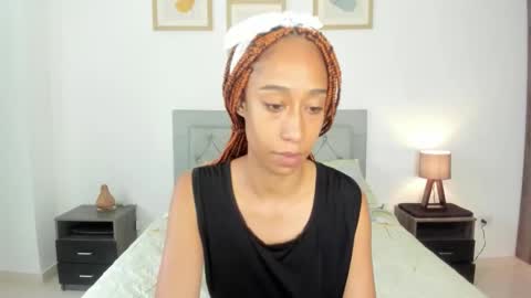 Jade smile online show from October 2025 04:09:02 PM